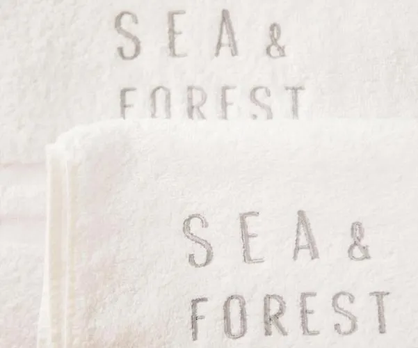 Sea & Forest شقة *